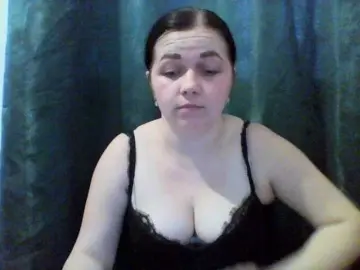 Vitalina272127  live sex cam