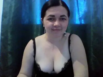 Vitalina272127  live sex cam