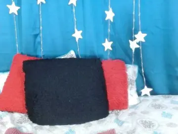 Blondietatis  live sex cam