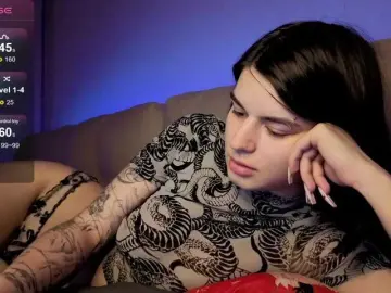 Lololozhechka  live sex cam