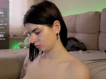 Lololozhechka  live sex cam