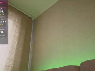Lololozhechka  live sex cam