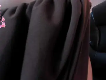 JuanitaClay  live sex cam