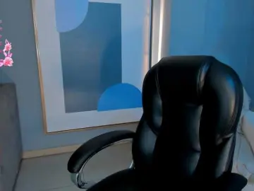 JuanitaClay  live sex cam