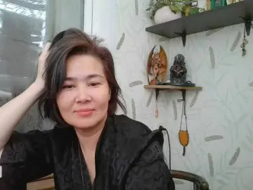 Nettie-Allie  live sex cam