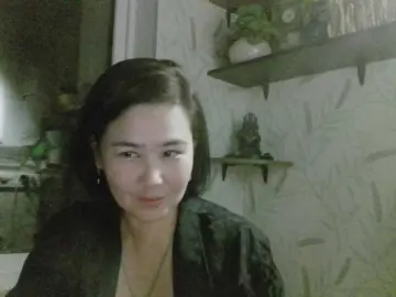 Nettie-Allie  live sex cam