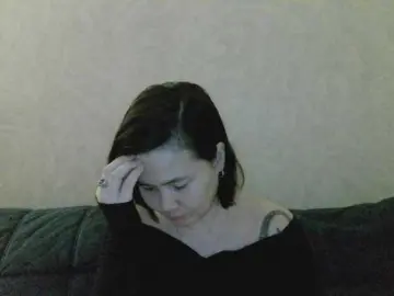 Nettie-Allie  live sex cam