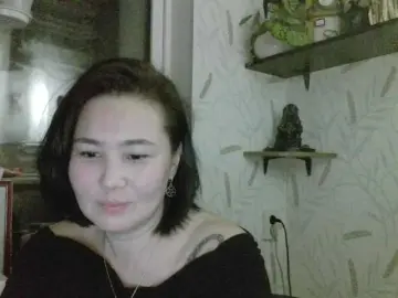 Nettie-Allie  live sex cam