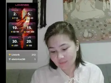 Nettie-Allie  live sex cam