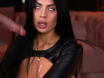 RavennaDArcy  live sex cam