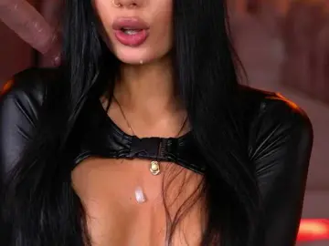 RavennaDArcy  live sex cam