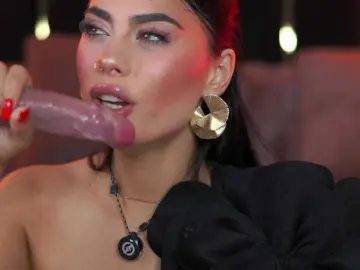RavennaDArcy  live sex cam