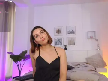 L1ttle-kiki  live sex cam