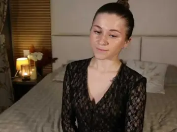AliceBellamya  live sex cam