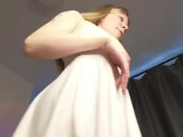 Eva--queen  live sex cam