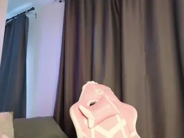 Eva--queen  live sex cam