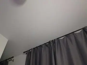 Eva--queen  live sex cam
