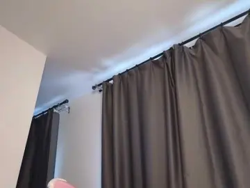 Eva--queen  live sex cam