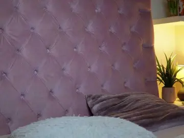 MaiaMini  live sex cam