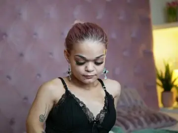 MaiaMini  live sex cam
