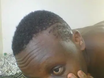 Petitegoddess  live sex cam