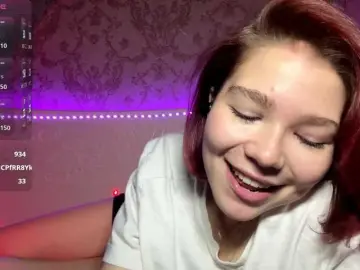 TraceyKalani  live sex cam