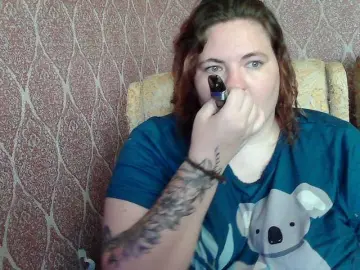 XLisaBlueX  live sex cam