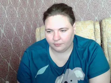 XLisaBlueX  live sex cam