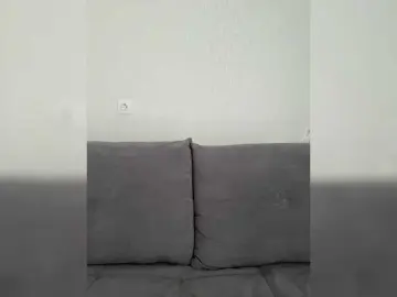 Your-Girlfriend  live sex cam
