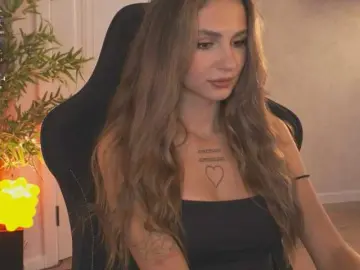 Blue-beryyy  live sex cam