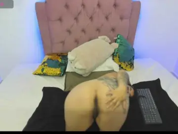 Cherrylove69  live sex cam