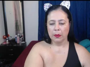 Karlaton1977  live sex cam