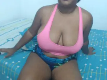 Shirlyhotxx  live sex cam