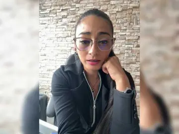 Bella-152  live sex cam