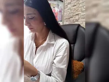 Bella-152  live sex cam