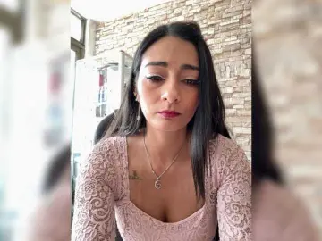 Bella-152  live sex cam