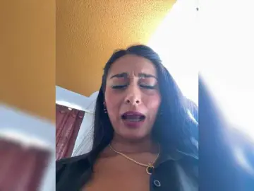 Bella-152  live sex cam