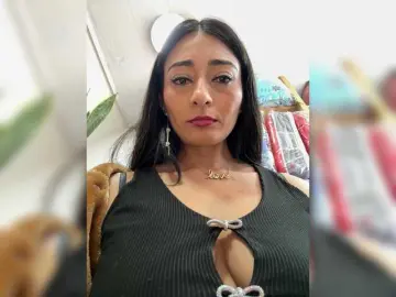 Bella-152  live sex cam