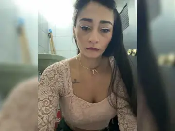 Bella-152  live sex cam