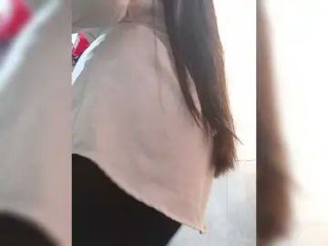 Bella-152  live sex cam