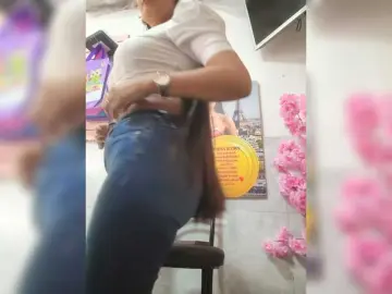 Bella-152  live sex cam