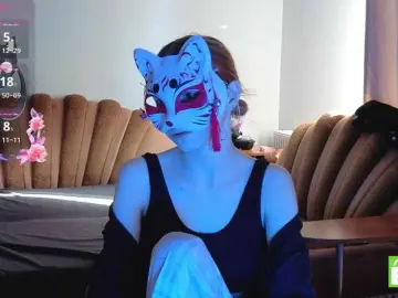 EvelynNeal  live sex cam