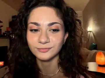 HyonKirker  live sex cam