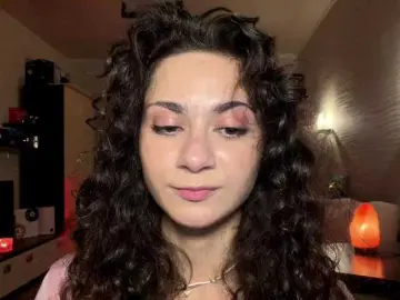 HyonKirker  live sex cam