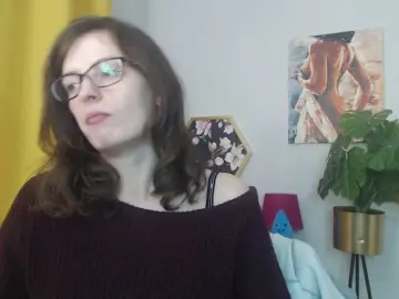 NadineGold  live sex cam