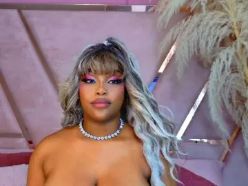 TiannahGlow  live sex cam