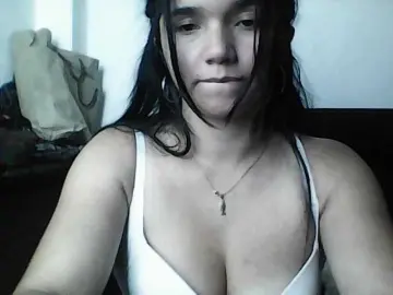 XiomaraSmith4  live sex cam