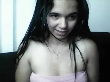 XiomaraSmith4  live sex cam