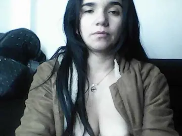 XiomaraSmith4  live sex cam