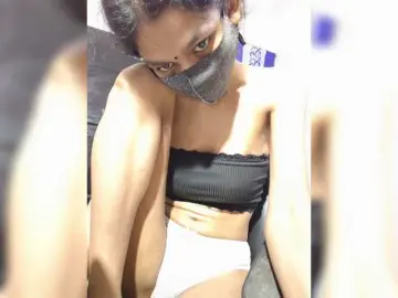 Yeasty1men  live sex cam